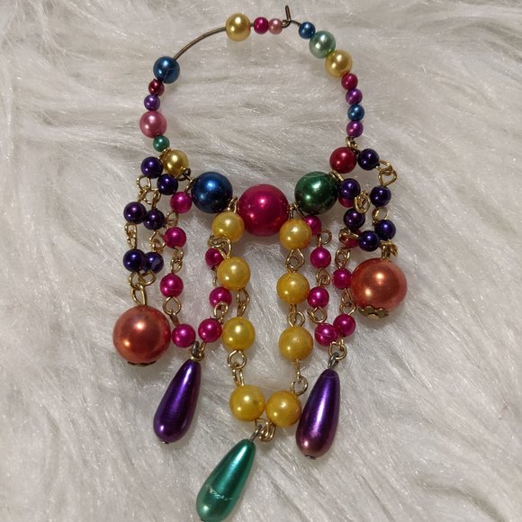 rainbow earring  in good condition /pre-owned - Picture 1 of 4